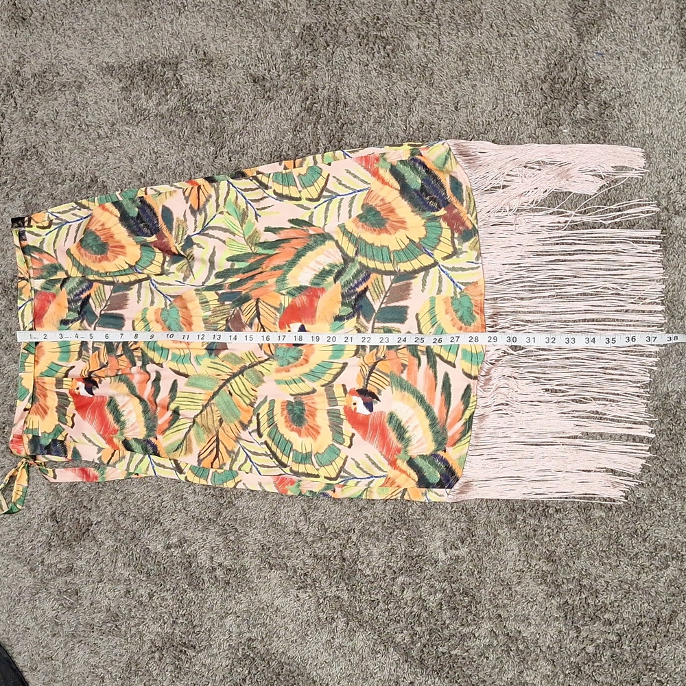 Cupcakes and Cashmere wraparound silky fringe maxi skirt - XS - floral parrots - Picture 7 of 9